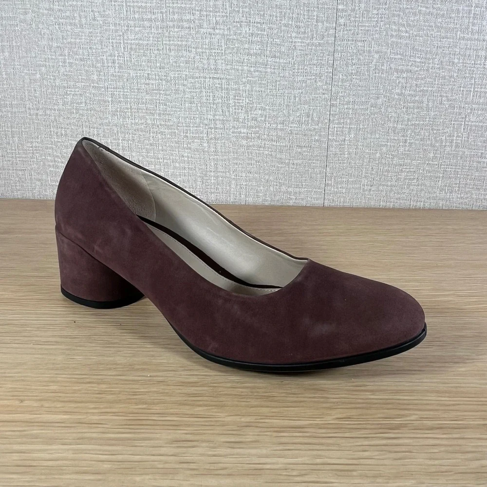 ECCO Shape 35 Block Heel Pumps Fig Purple Suede Round Toe Womens 40 9-9.5